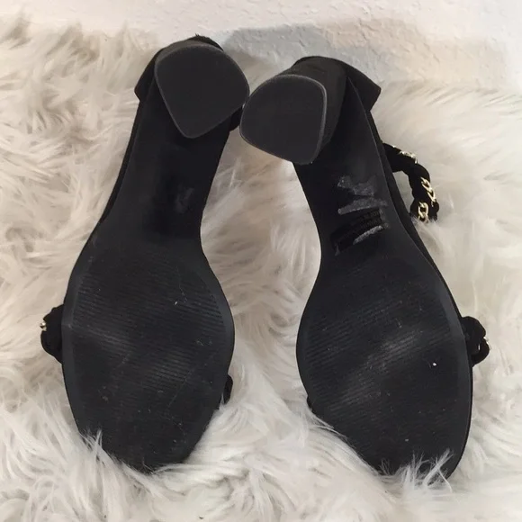 Qupid Sexy Black Braided Chain Accent Chunky Heels - Picture 15 of 16